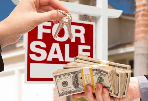 Eladó iroda családi házban, Orosháza 581 m² 139 M Ft